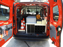 Feuerwehr Egnach - Renault Kangoo 1.5 dci Maxi
Innenausbau und Feuerwehraufbau - Garage Zehender AG, Horn - www.feuerwehr-egnach.ch